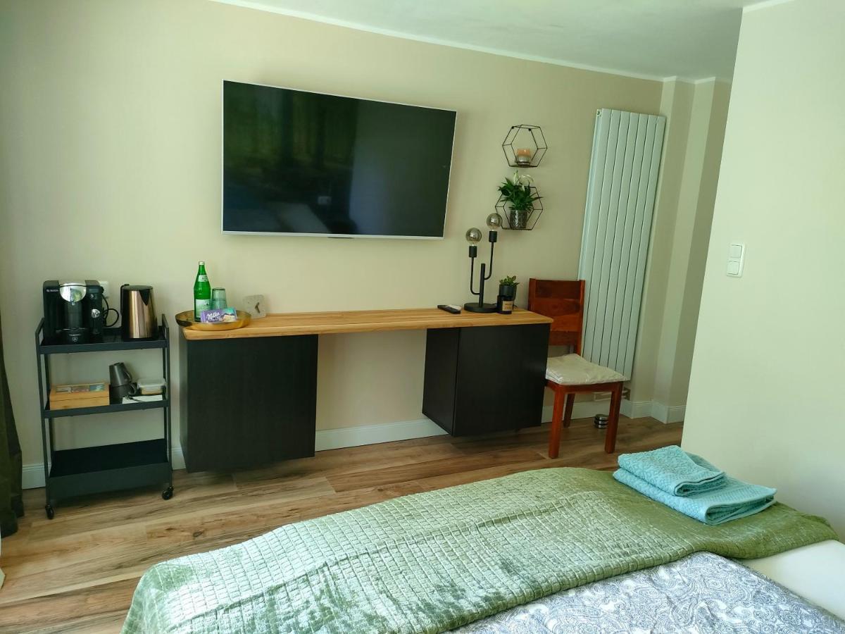 Waldzimmer Rosengarten Bei Hamburg Hotel Exterior foto